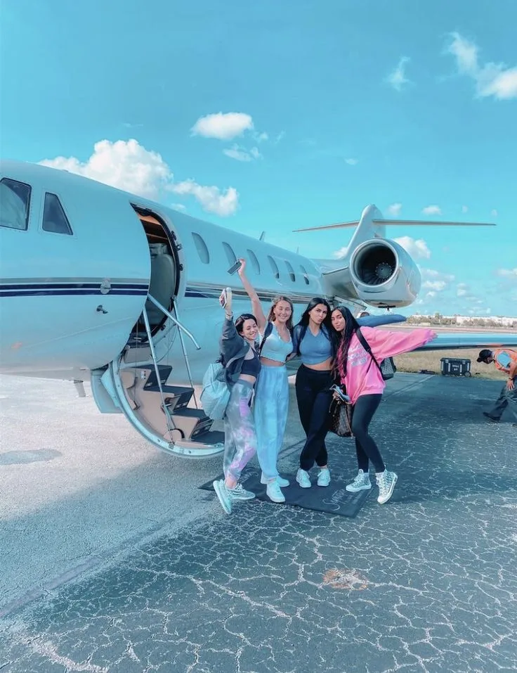 123+ Airport Instagram Captions to Capture Your Travel Vibes