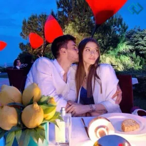 200+ 1 Year Anniversary Instagram Captions For Girlfriend to Celebrate Love ZZ