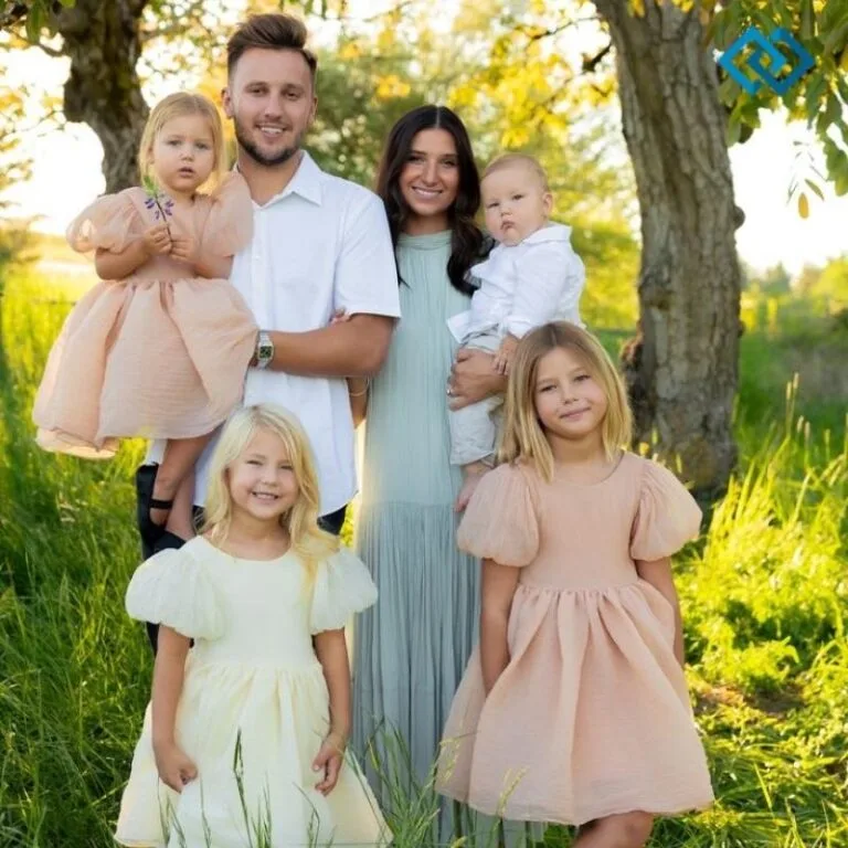 Cherish Every Moment with 123+ Heartwarming Family Captions For Instagram and Quotes