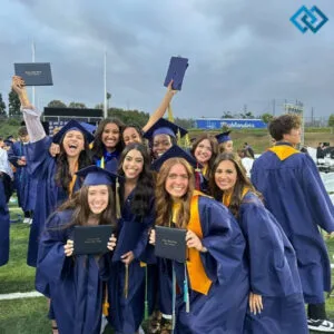 200+ Cute Graduation Captions For Instagram to Celebrate Success zz