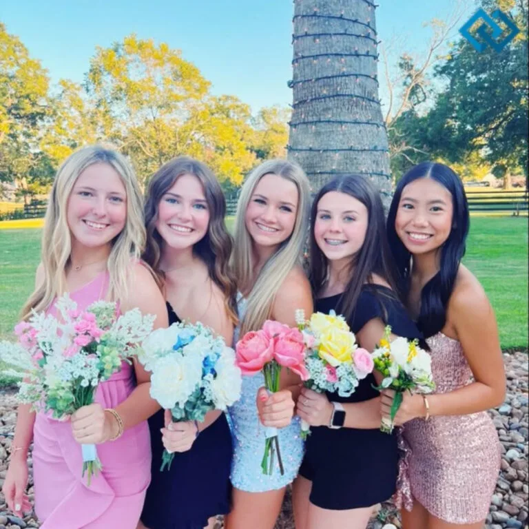 200+ Homecoming Captions For Instagram With Friends to Shine zz