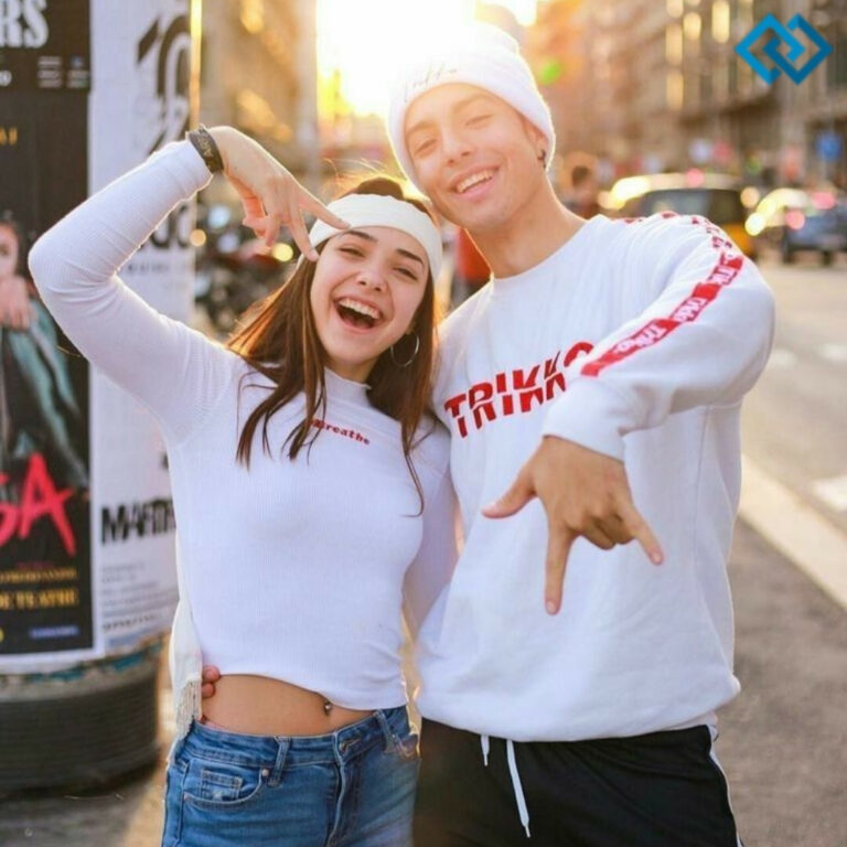 127+ Heartwarming Brother And Sister Captions For Instagram And Quotes