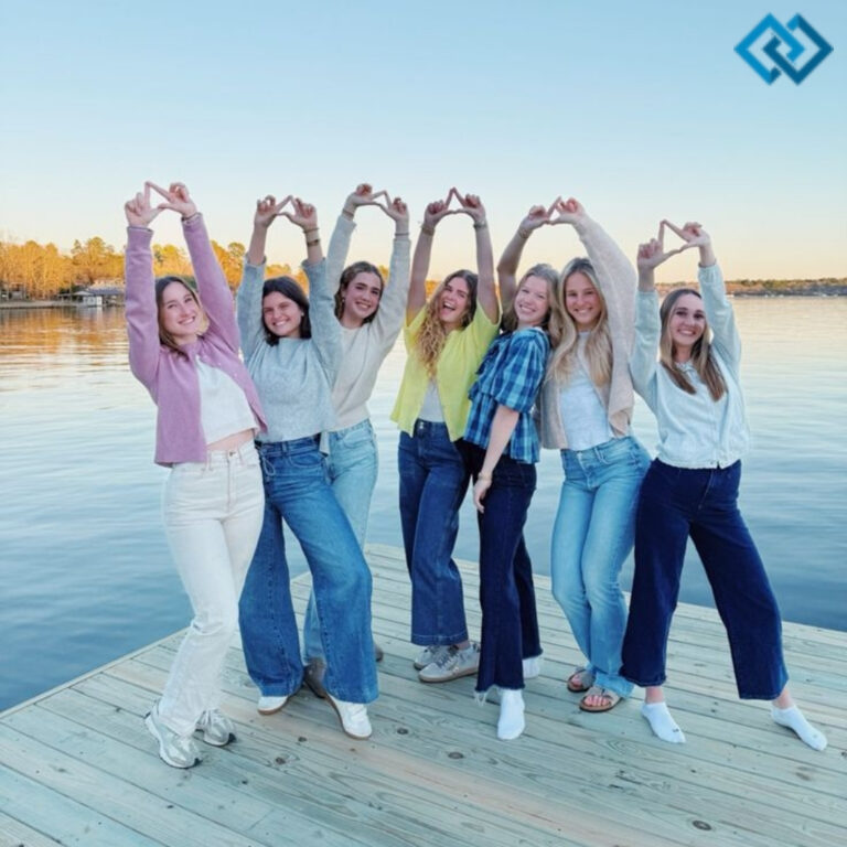 200+ Friend Group Captions For Instagram to Celebrate Friendship