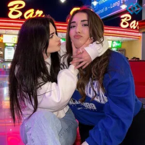 200+ International Friendship Day Captions for Celebrating Friends