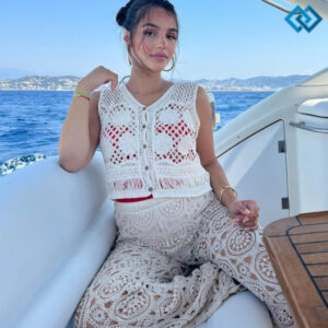 200+ Attractive Hot Sassy Instagram Captions for Your Posts