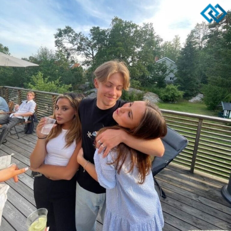 Captions For Siblings On Instagram