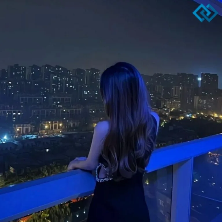 200+ Midnight Captions For Instagram to Light Up Your Night