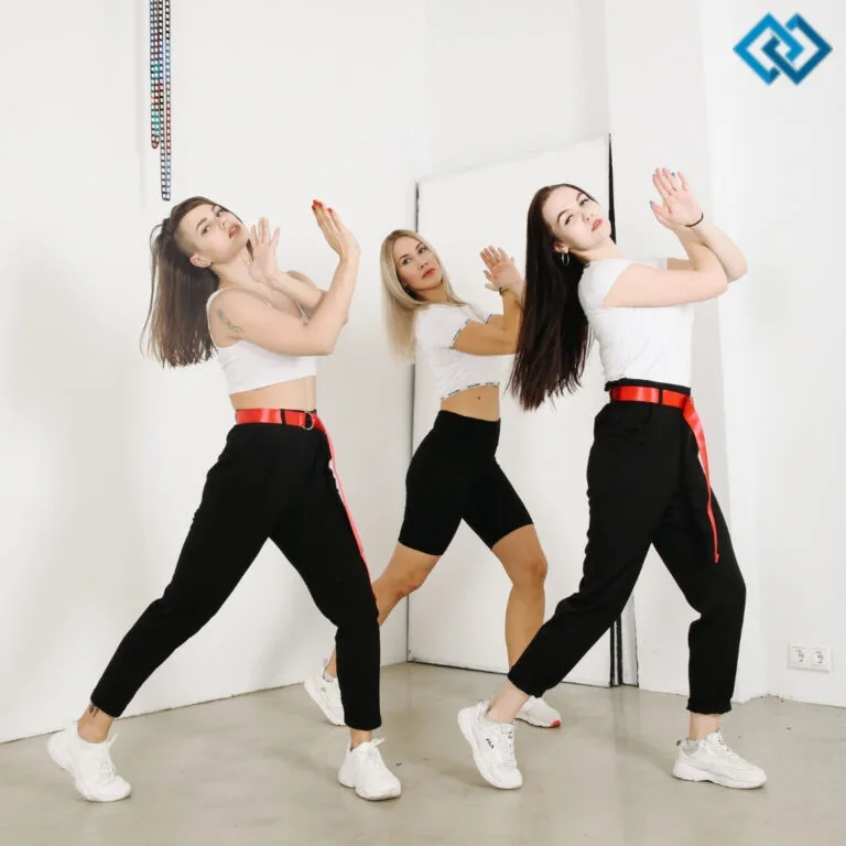 200+ Short Dance Captions For Instagram to Elevate Your Posts zz