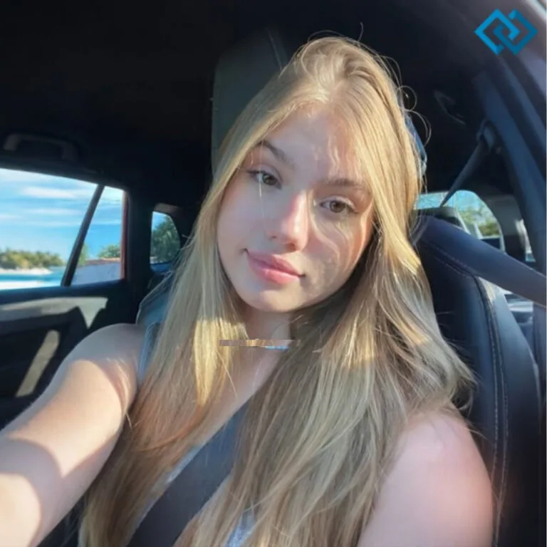 200+ Cute Captions For Instagram Selfies to Brighten Your Feed