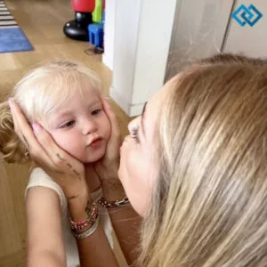 200+ Daughter Captions For Instagram From Mom to Celebrate Love zz