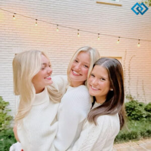 200+ Friends Captions For Instagram to Celebrate Your Squad