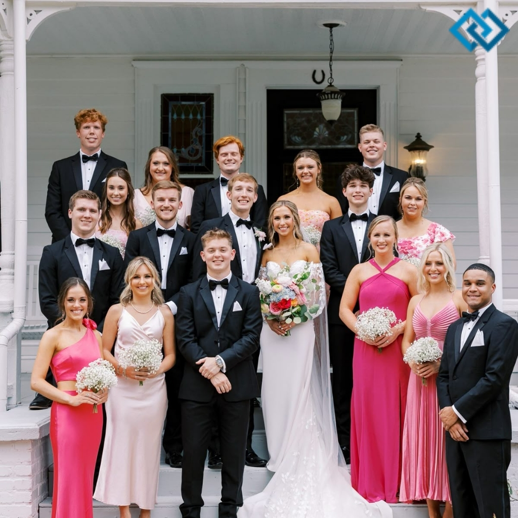 200+ Family Wedding Captions For Instagram to Celebrate Love and Togetherness 3 Family Wedding Captions For Instagram